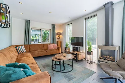 Luxuriöse Ferienvilla für 8 Personen