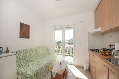 Apartment mit einem Schlafzimmer und Terrasse