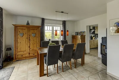 Moderna casa vacanze con giardino