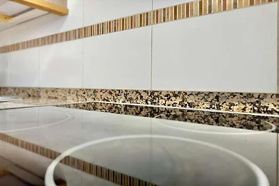 Schöne Wohnung mit Gemeinschaftspool, Sauna