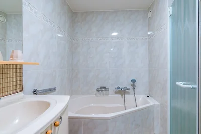 4-Personen-Apartment mit Insel-Meerblick