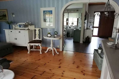 Ferienhaus in Bellö mit Schwimmbecken