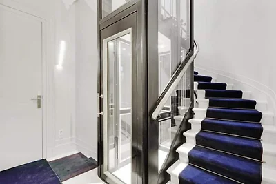 Maison Labruyère - Familie Aviau