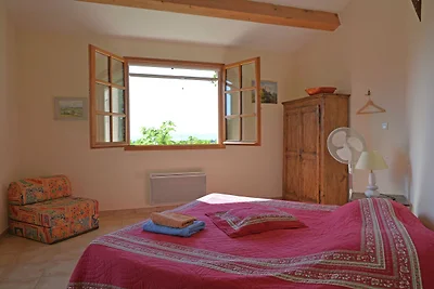 Villa semplicistica a Barjac con piscina