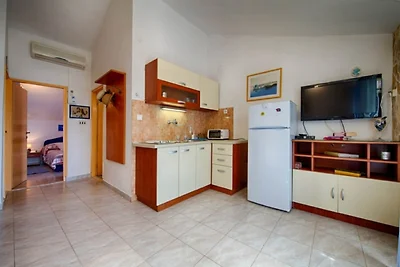 Golden Coast Apartments - A2 - OneBedroom Apa...