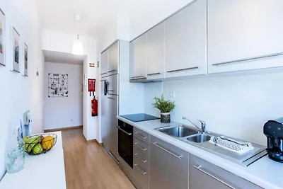 Wohnung in Lagos mit Seeblick-Balkon