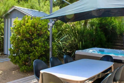 Villa in Pays-de-Monts met privéspa