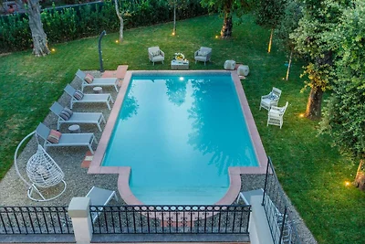 Villa in Lucca nahe historischen Mauern