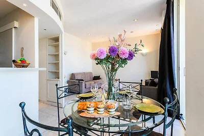 PET231 Prachtig appartement gelegen aan de Qu...