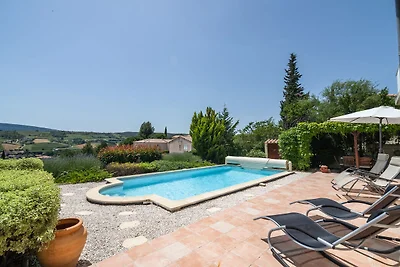 Geräumige Villa mit Privatpool