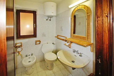 Appartamento a Costa Paradiso con Giardino