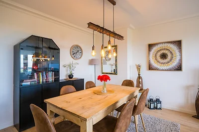 Moderne Wohnung, 2 Schlafzimmern und freiem...
