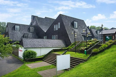 Moderne Wohnung mit Parkanlage