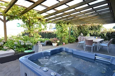 Haus mit Privatstrand am See, Whirlpool und...