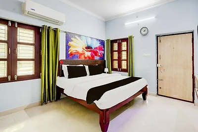 Hotel O Chittoor Railway Station