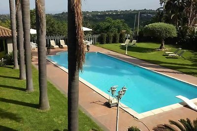 Bella casa vacanze a Giarre con piscina in...