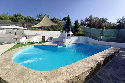 El Viso Haus mit gemütlichem Pool