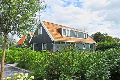 Alkmaar Cozy Dutch Villa