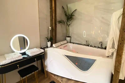 Romantische Wohnung an der Corrèze