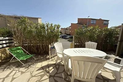 Apartment in Strandnähe mit Terrasse