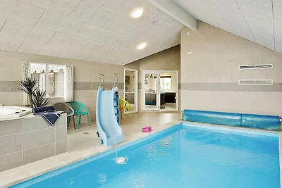 30 Personen Ferienhaus in Bogense