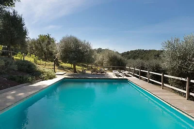 Deliziosa casa vacanze con piscina in comune