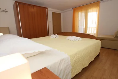 One-Bedroom Apartment With Terrace And Sea Vi...