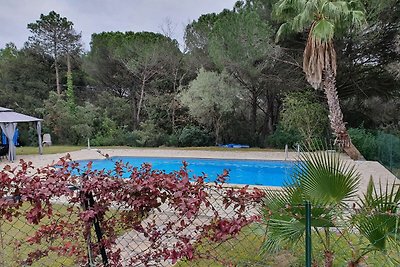 Belle maison de vacances à Roquebrune sur Arg...