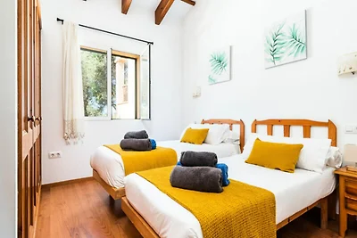 Villa in Ciutadella mit privatem Garten