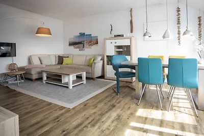 Ferienwohnung mit Balkon und Hund in...