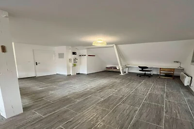 Renovierte Wohnung im Zentrum von Sedan