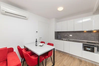 apartman za odmor Obiteljski odmor Gradac