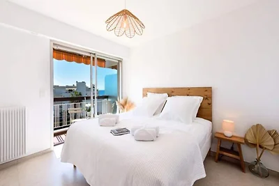 Apartment in Golfe-Juan mit Meerblick