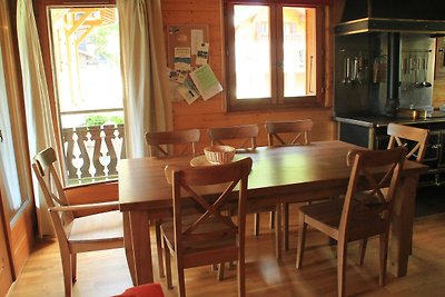 Wohnung mit 4 Zimmern und Terrasse