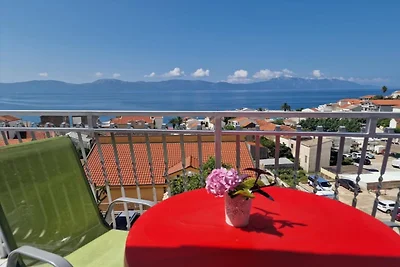 Two Bedroom  Apartment with Terrace and Sea V...