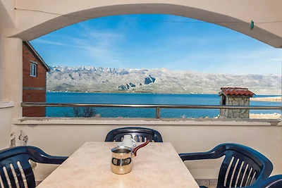 Cozy Apartments in Zadar with Sea and Mountai...
