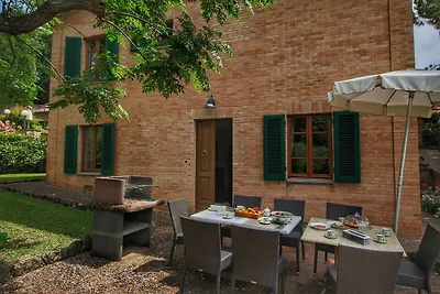 Gemütliches Ferienhaus mit Pool in Siena...