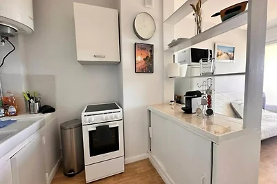 Wohnung in Grau du Roi mit Meerblick