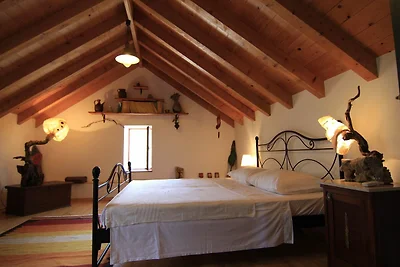 Villa Dol-Three Bedroom Villa with Pool