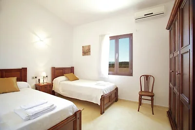 Schönes Ferienhaus mit privatem Pool