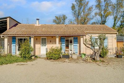 Villa mit Pool in Sorgues