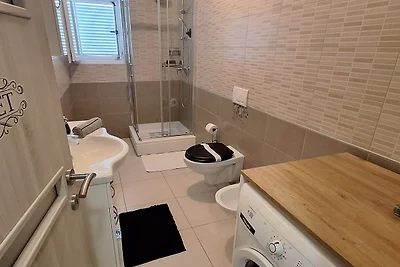 Belisima Delux - One Bedroom Apartment With S...