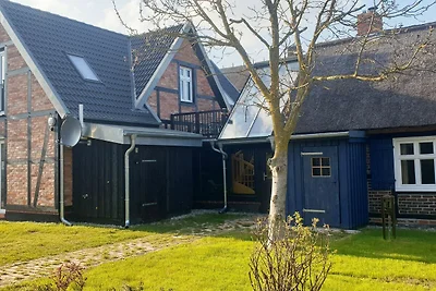 Piacevole casa vacanze con giardino