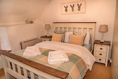 Charmant huisje met rieten dak in Alcombe, Ge...