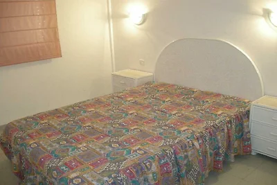 Apartment in LEscala near supermarket