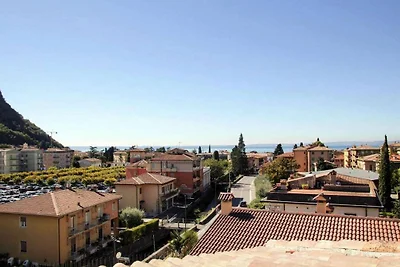 Appartamento a Garda vicino a Shopping