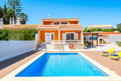 Villa ad Albufeira vicino al centro città