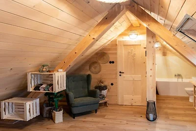 Echo Valley Hillside Holiday Home with Sauna ...