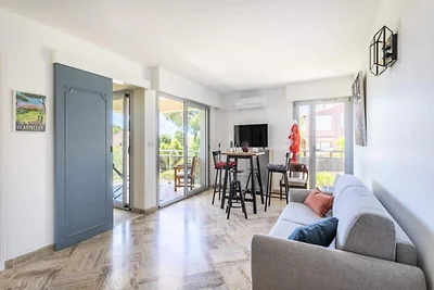 Appartement in Bandol bij Renécros Strand