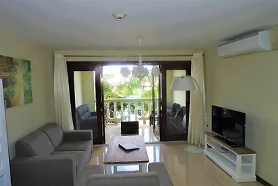 Schöne Wohnung in Willemstad mit Pool, Spa un...